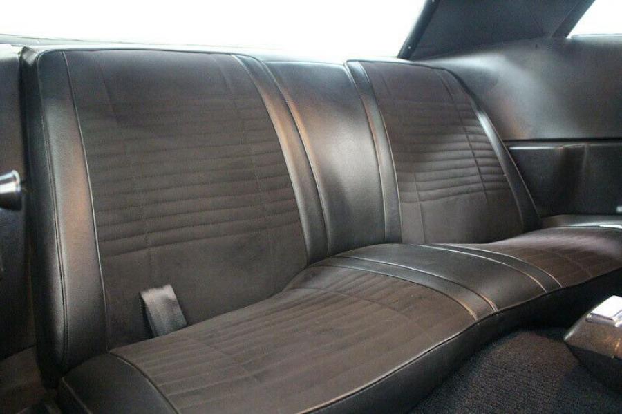 Интерьер Dodge Challenger Hardtop (JH23) 1970 года  (фото 31 из 66)
